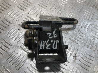 Петля двери задней правой нижняя Audi A6 c5 C5