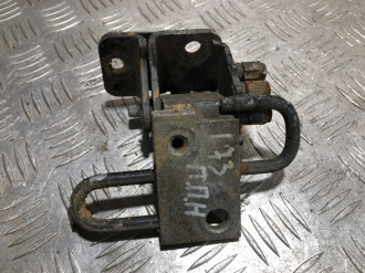 Петля двери передней правой нижняя Audi A6 c6 C6