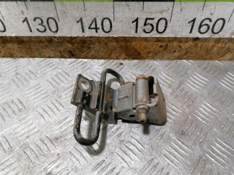 Петля двери передней правой нижняя Audi A3  1996-2003