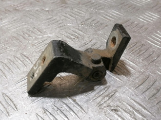 Петля двери передней правой верхняя Audi A6 c6 C6