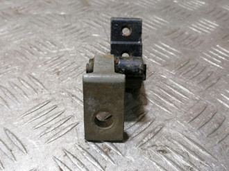 Петля двери передней правой верхняя Audi A6 c6 C6