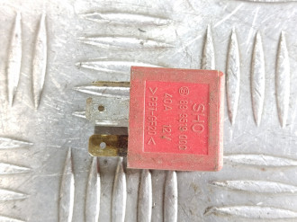 Реле Audi A4 b5 B5