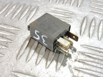 Реле Audi A6 c6 C6 2004-20