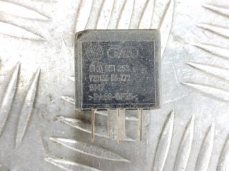 Реле Audi A3  1996-2003