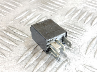 Реле Audi 80/90 1986-1991