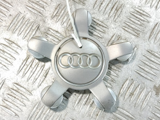 Колпак колеса Audi Q5 2008-2017