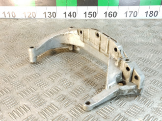 Кронштейн двигателя Audi A6 c5 C5