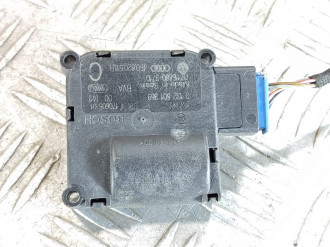 Моторчик заслонки отопителя Audi A6 c6 C6 2004-20