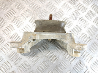 Кронштейн кпп Audi A6 c7 C7