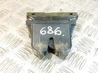 Замок багажника Audi A3  1996-2003