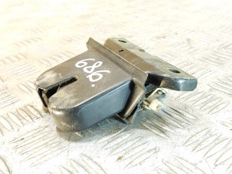 Замок багажника Audi A3  1996-2003