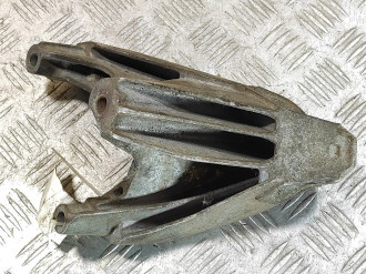 Кронштейн двигателя Audi Q5 2008-2017