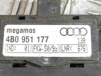Датчик движения в салоне Audi A6 c5 C5