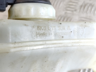 Бачок главного тормозного цилиндра Audi A6 c7 C7