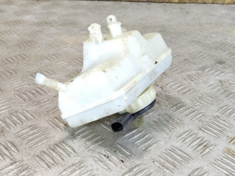 Бачок главного тормозного цилиндра Audi A6 c7 C7