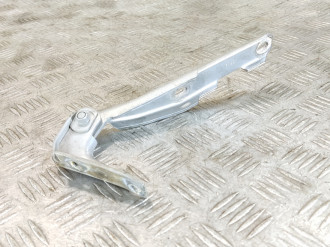 Петля капота правая Audi A6 c5 C5 1997-20