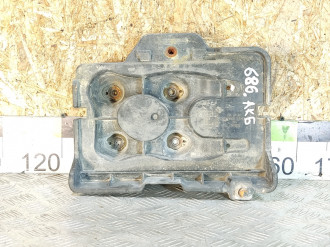 Крепление аккумулятора Audi A3 1996-2003
