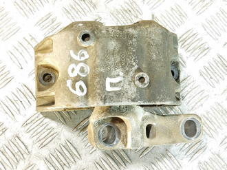 Опора двигателя правая Audi A3 1996-2003