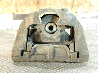 Опора двигателя правая Audi A3  1996-2003