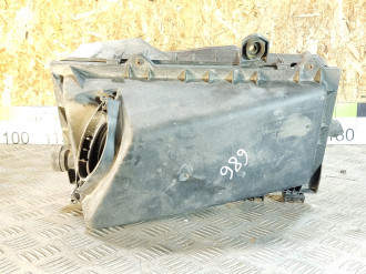 Корпус воздушного фильтра Audi A3  1996-2003