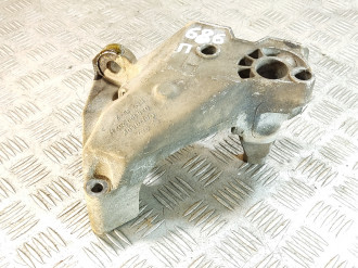 Кронштейн двигателя Audi A3  1996 2003
