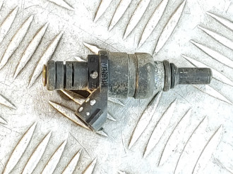 Форсунка двигателя Audi A3  1996-2003
