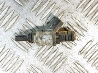 Форсунка двигателя Audi A3  1996-2003