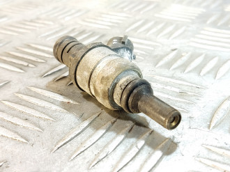Форсунка двигателя Audi A3  1996-2003