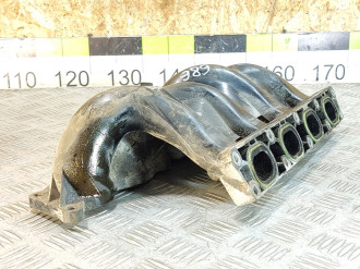 Коллектор впускной Audi A3  1996-2003
