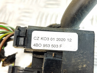 Переключатель подрулевой правый Audi A3  1996-2003