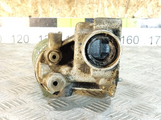 Кронштейн масляного фильтра Audi A3  1996-2003