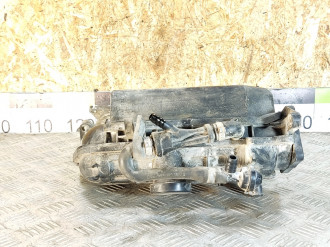 Коллектор впускной Audi A3  1996-2003