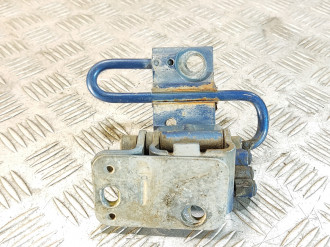 Петля двери передней правой нижняя Audi A3  1996-2003