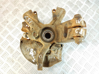 Кулак поворотный передний правый Audi A3  1996-2003