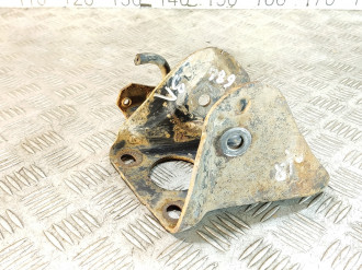Кронштейн задней балки Audi A3  1996-2003