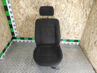 Сиденье переднее правое Audi 80/90 1986-1991