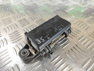 Ручка двери задней правой Audi 80/90 1986 1991