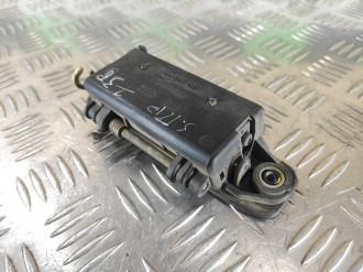 Ручка двери задней правой Audi 80/90 1986 1991