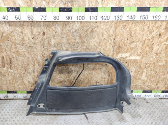 Обшивка багажника правая Audi A3 1996-2003