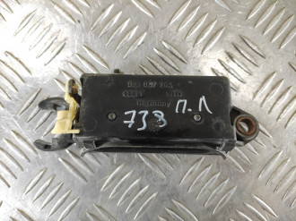 Ручка двери передней левой Audi 80/90 1986 1991