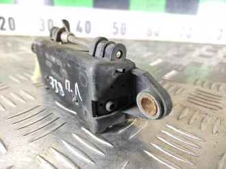 Ручка двери передней левой Audi 80/90 1986 1991
