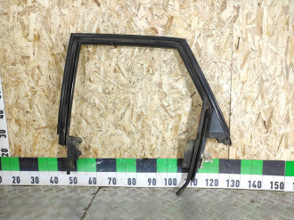 Рамка двери Audi 80/90 1986-1991