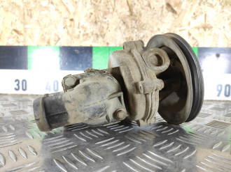 Насос водяной помпа Audi 80/90 1986-1991