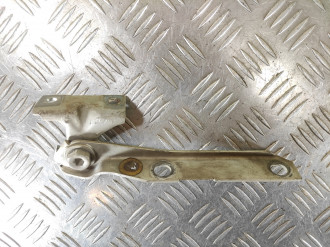 Петля капота правая Audi 80/90 1986-1991