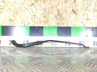 Поводок стеклоочистителя передний левый Audi 80/90 1986-1991