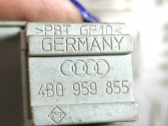 Кнопка стеклоподъемника Audi A6 c5 C5
