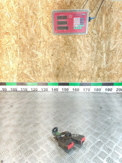 Ответная часть ремня безопасности Audi A6 c7 C7