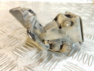 Петля двери задней левой нижняя Audi A6 c6 C6