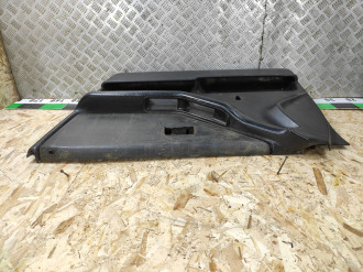 Обшивка двери передней правой Audi 80/90 1986-1991