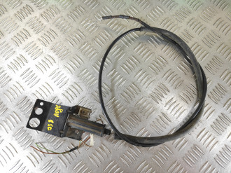 Ручка открывания капота Audi 80/90 1986 1991